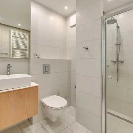Apartment Cosy And Stylish Dom & House In